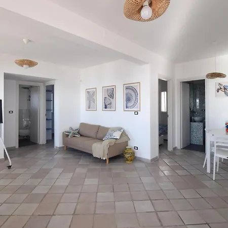Härligt Hus Med 3 Sovrum I Gizzeria Lido *