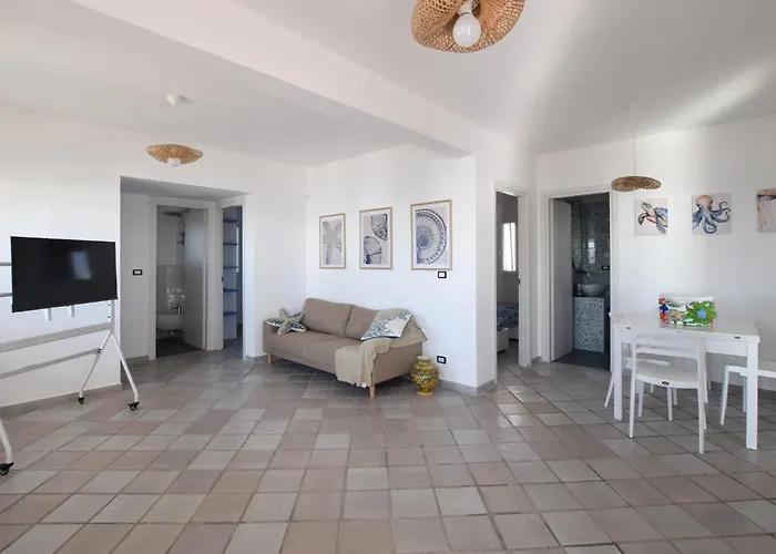 3 Bedroom Lovely In Gizzeria Lido *